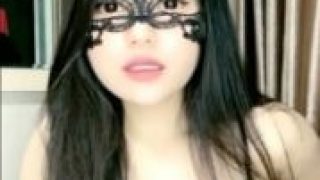 Tasya Cantik uting lingerie hitam