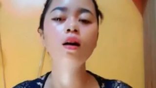 MS Qi Gadis Mungil Sange Bugil Colmek Desah