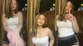 Applepie Pargoy Sexy Dance sambil Remas Dada